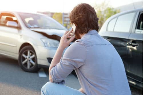 Driver calling Riverdale automobile accident attorney